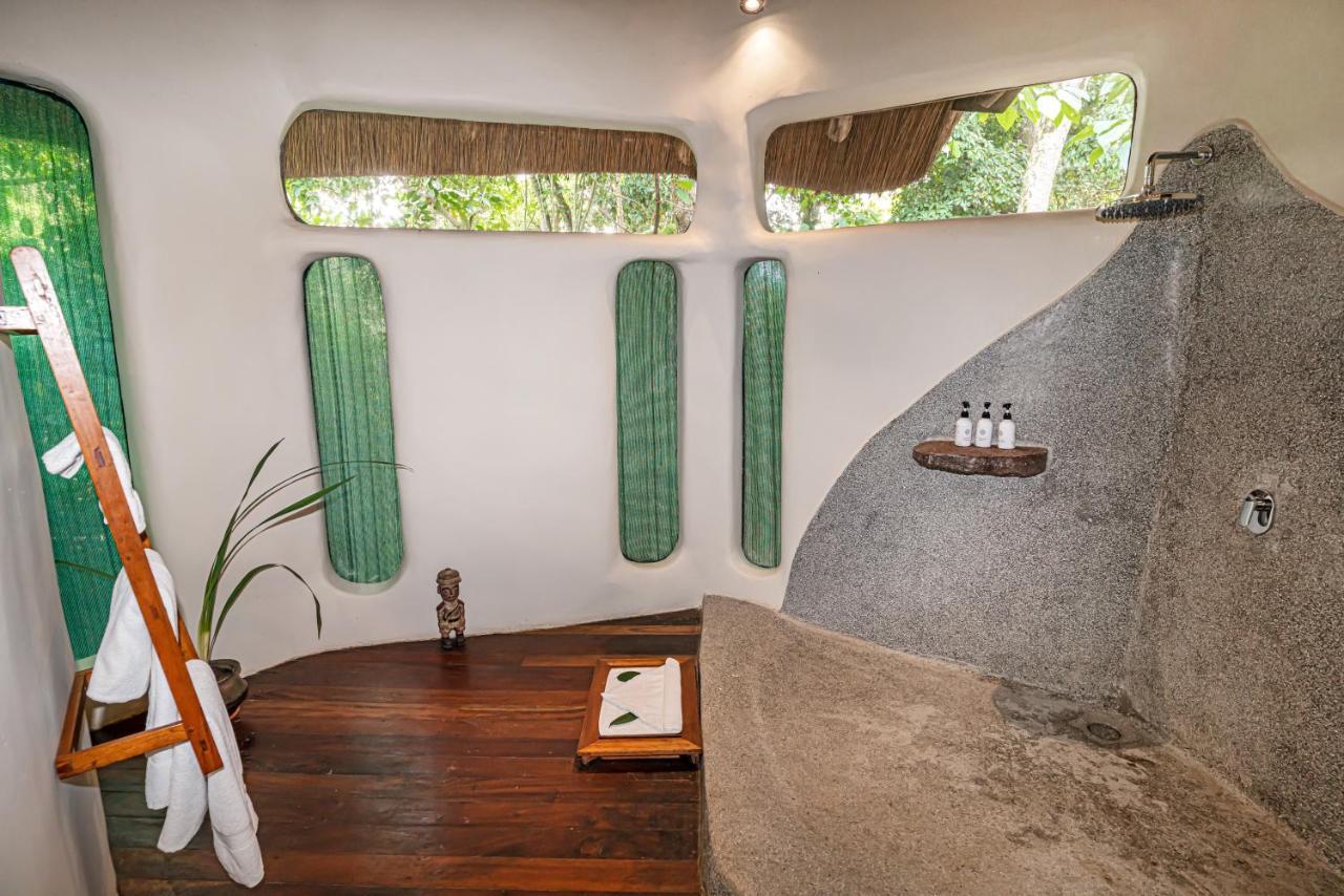 Lemala Wildwaters Lodge Kangulumira Екстер'єр фото